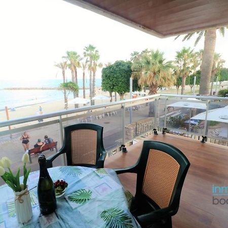 Sun Beach Mediterrani, En Frente Del Mar Камбрильс Экстерьер фото