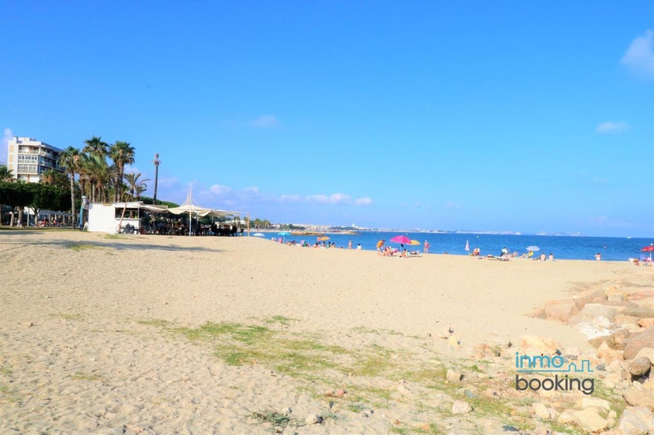 Sun Beach Mediterrani, En Frente Del Mar Камбрильс Экстерьер фото