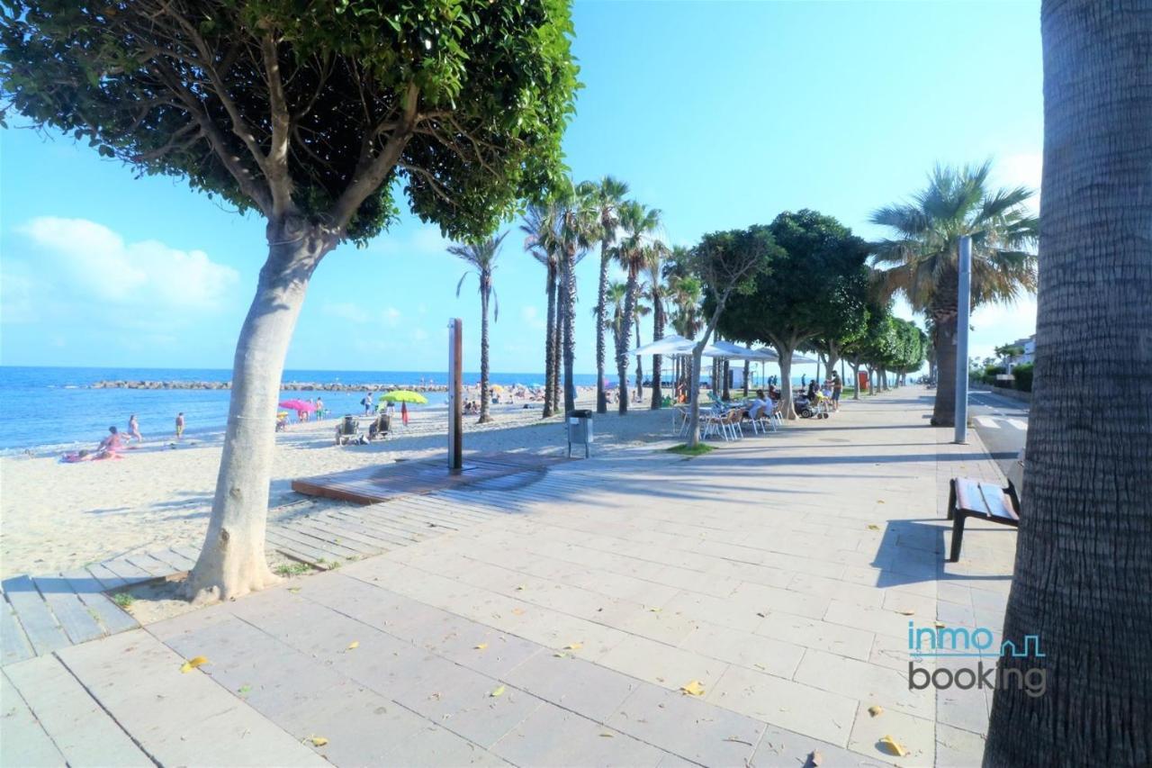 Sun Beach Mediterrani, En Frente Del Mar Камбрильс Экстерьер фото
