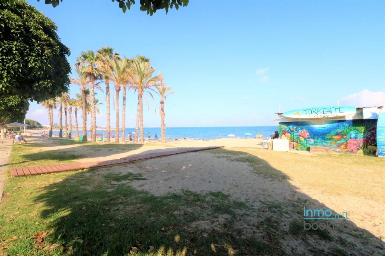 Sun Beach Mediterrani, En Frente Del Mar Камбрильс Экстерьер фото