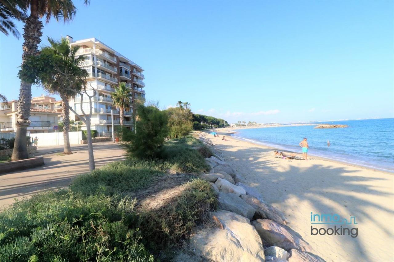 Sun Beach Mediterrani, En Frente Del Mar Камбрильс Экстерьер фото