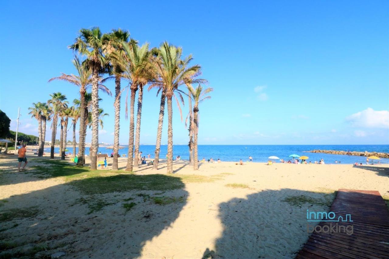 Sun Beach Mediterrani, En Frente Del Mar Камбрильс Экстерьер фото